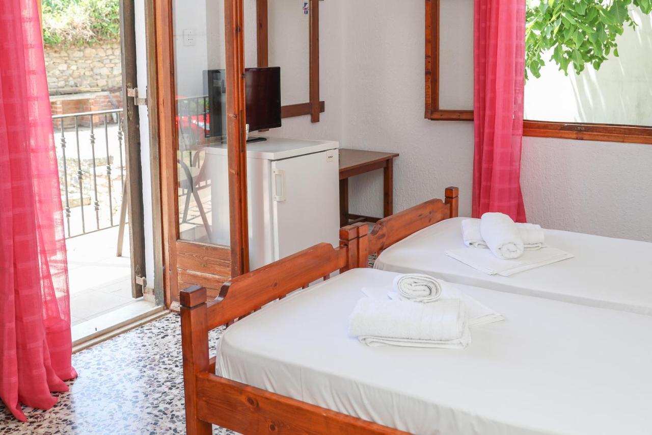 Fotini Rooms Skopelos Exterior foto